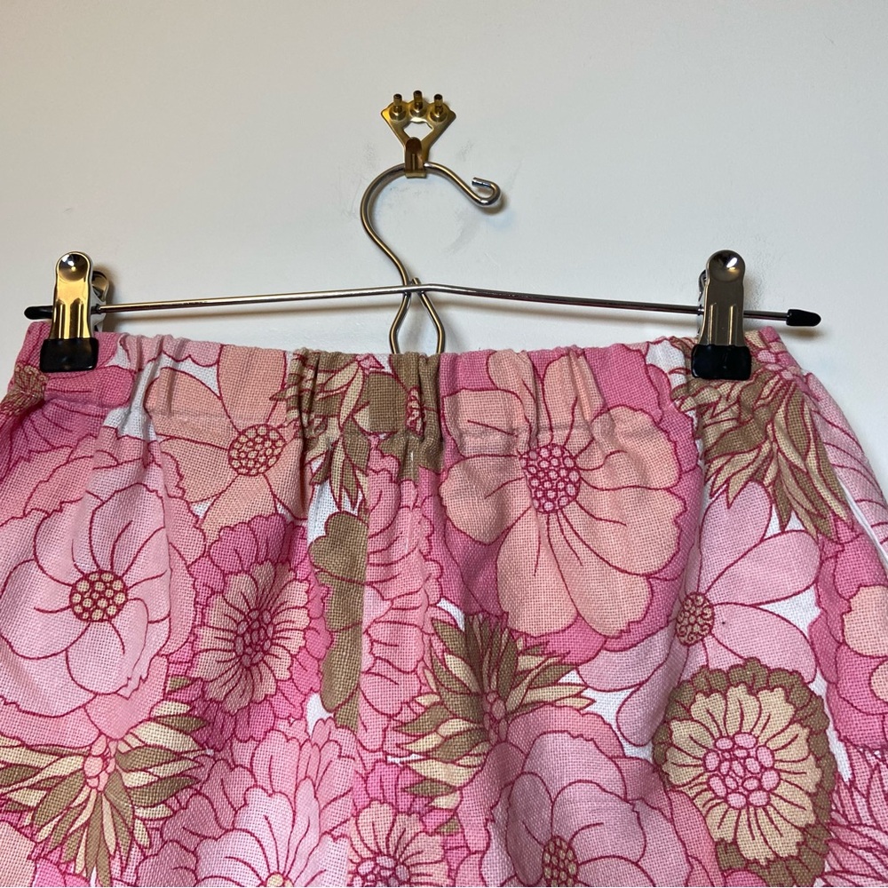Magpie Vintage Floral Shorts - Picture 5 of 6